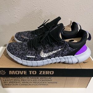 Nike Black and Purple Athletic Sneakers